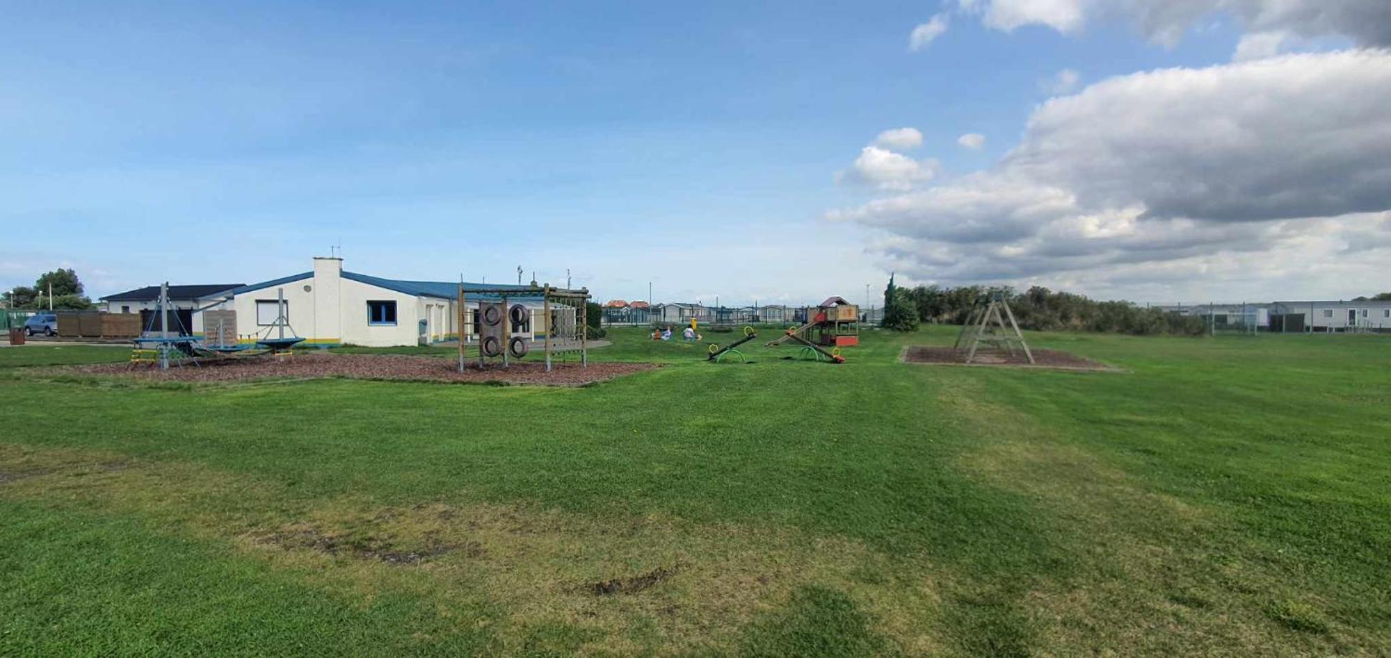 Mobile Home Au Camping New Vennepark Harendijk Номер фото